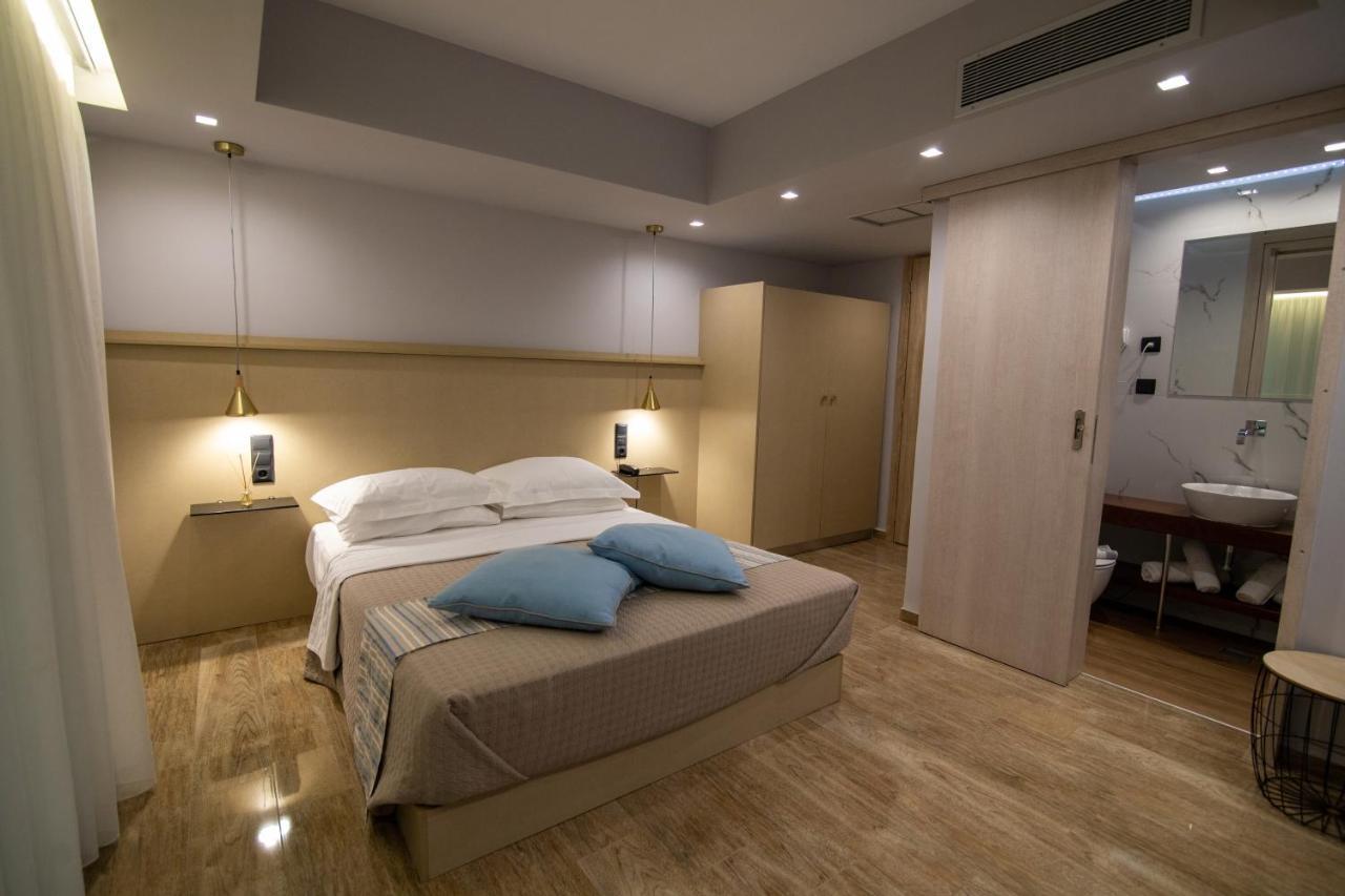Aianteion Bay Luxury & מלון 3*
